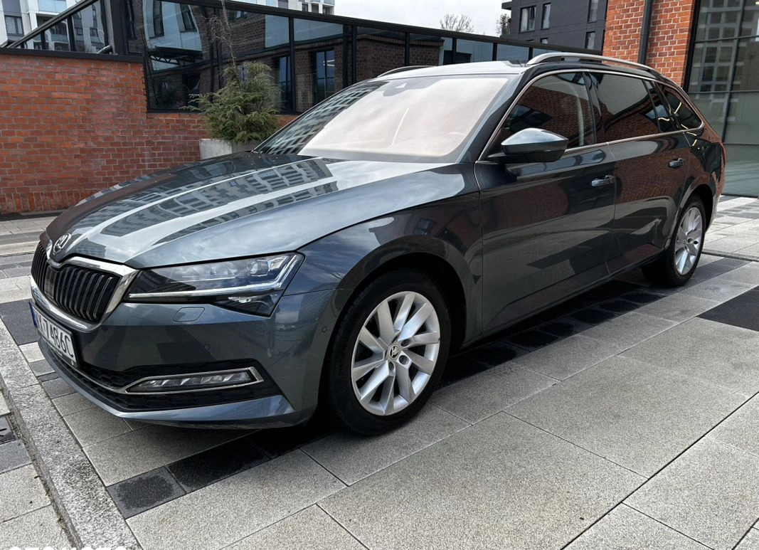 Skoda Superb cena 104900 przebieg: 144000, rok produkcji 2020 z Kraków małe 667